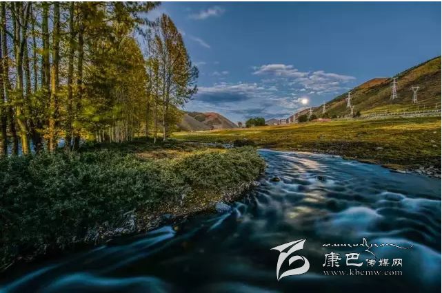 新都橋，正在打開最美時(shí)光,我在這里等你......